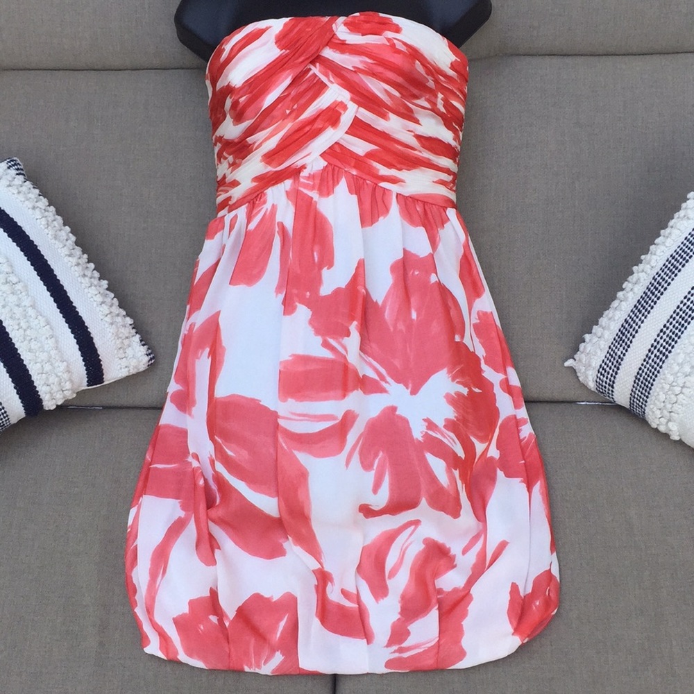 CARMEN MARC VALVO Collection Strapless Silk Floral Dress with Bubble Hem